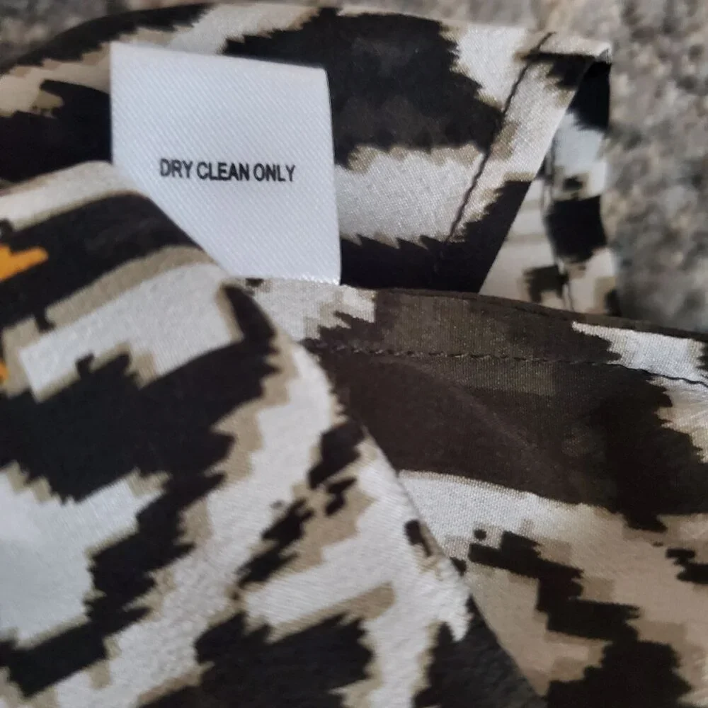 Acrobat Women's 100% Silk Sleeveless Black/White Print Tunic Dress Size Medium - Picture 7 of 10
